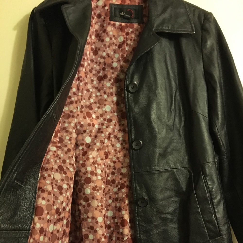 leather jacket - Picture 7 of 7